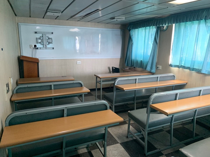 Phòng học trên tàu Hannara (Ảnh: CTV) Phòng học trên tàu Hannara (Ảnh: CTV)