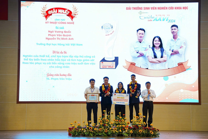 Trường Đại học Hàng hải Việt Nam luôn giữ vai trò tiên phong trong nghiên cứu khoa học và phát triển kinh tế biển, hàng hải (Ảnh: TK) dhhh-nckh-1.jpg