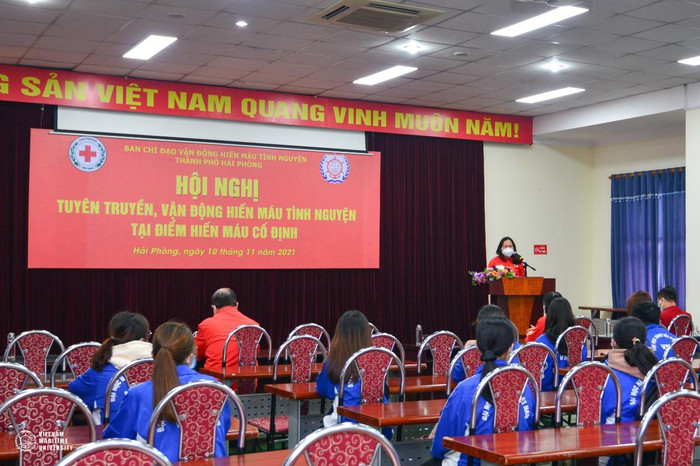 Trường Đại học Hàng Hải Việt Nam phát động sinh viên, cán bộ, giảng viên tham gia hiến máu tại "Điểm hiến máu cố định" đặt tại trường (Ảnh: CTV) Trường Đại học Hàng Hải Việt Nam phát động sinh viên, cán bộ, giảng viên tham gia hiến máu tại "Điểm hiến máu cố định" đặt tại trường (Ảnh: CTV)