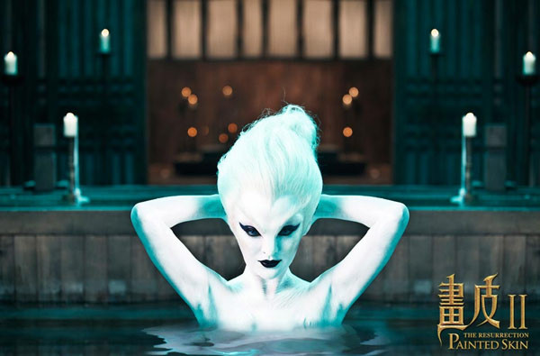 Chắc chắc không ít khán giả sẽ giật mình thon thót khi xem bộ phim bom tấn "Họa bì 2" hè này. (Ảnh: XZ) Xem thêm: 47 tuổi vẫn "điềm nhiên" diện váy khiếm nhã Chắc chắc không ít khán giả sẽ giật mình thon thót khi xem bộ phim bom tấn "Họa bì 2" hè này. (Ảnh: XZ) Xem thêm: 47 tuổi vẫn "điềm nhiên" diện váy khiếm nhã