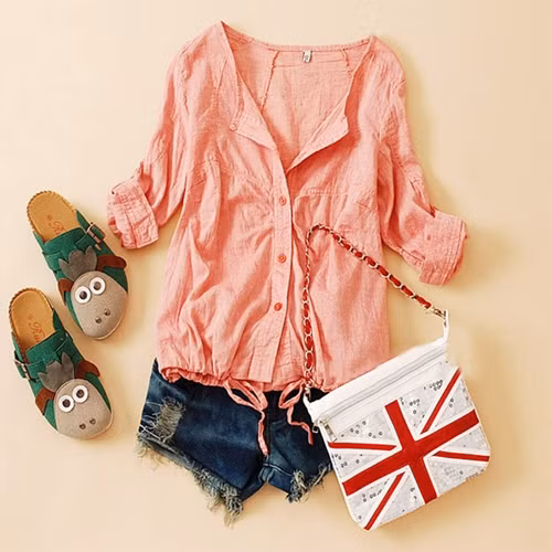 Sooc jeans kết hợp giầy tai lừa ngộ nghĩnh, áo baby điệu đà, chắc chắn sẽ khiến các teen boy mê tít cho xem. (Ảnh: X) Xem thêm: Bộ sưu tập những mẫu váy, áo tuyệt xinh cho teen girls hè này.