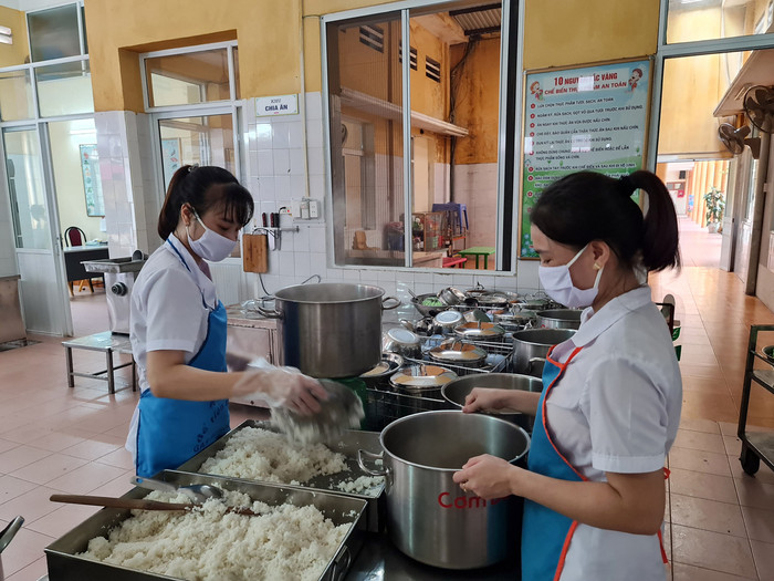 Bếp ăn của Trường mầm non 1-6, quận Lê Chân, Hải Phòng (Ảnh: Lã Tiến) Bếp ăn của Trường mầm non 1-6, quận Lê Chân, Hải Phòng (Ảnh: Lã Tiến)