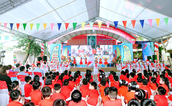 Liên đội Trường Tiểu học Thực hành đạt danh hiệu liên đội mạnh cấp thành phố (Ảnh: Lã Tiến) Liên đội Trường Tiểu học Thực hành đạt danh hiệu liên đội mạnh cấp thành phố (Ảnh: Lã Tiến)