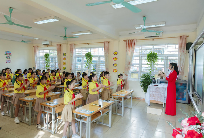 Năm học 2024-2025, các cơ sở giáo dục tại tỉnh Quảng Ninh thiếu gần 2.300 giáo viên (Ảnh: CTV) gv-quang-ninh-1.jpeg