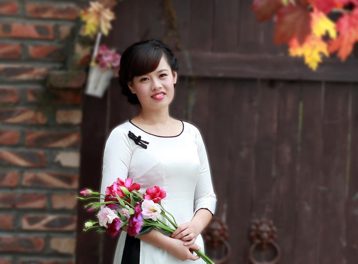 Cô Nguyễn Thu Thảo, giáo viên Trường Trung học cơ sở Trung Hòa (quận Cầu Giấy, Hà Nội) đã tham gia dự thi “Nhà giáo Hà Nội tâm huyết, sáng tạo” lần thứ 5 năm học 2020 - 2021). Ảnh: NVCC.