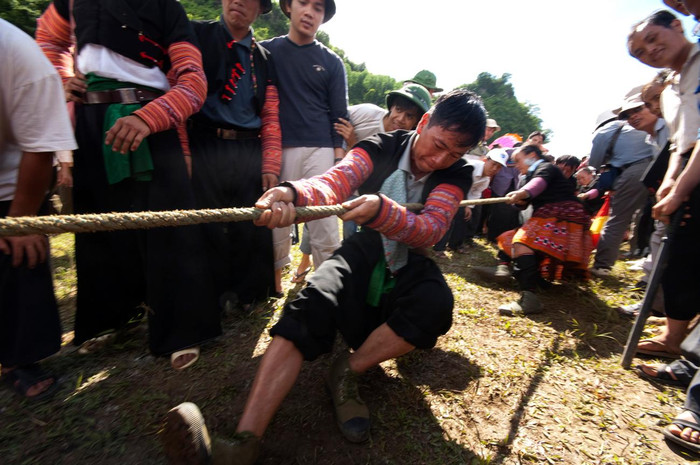 Những hoạt động thể thao trong ngày Tết của người dân tộc H'Mông. Ảnh: Tùng Dương. Những hoạt động thể thao trong ngày Tết của người dân tộc H'Mông. Ảnh: Tùng Dương.