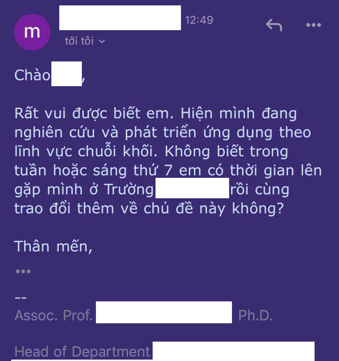 Theo thầy Công: Trong ảnh là thư của trưởng khoa từ 1 trường đại học có tiếng ở Hà Nội gửi cho học sinh của mình. Với các thành tích và năng lực hiện có, bạn ấy đã có thể chắc suất vào bất kì trường kĩ thuật nào ở Việt Nam. Tôi vẫn rất ngưỡng mộ cách làm của "đại học ấy", chân thành, giản dị và ... cầu tài. Ảnh: NVCC. Theo thầy Công: Trong ảnh là thư của trưởng khoa từ 1 trường đại học có tiếng ở Hà Nội gửi cho học sinh của mình. Với các thành tích và năng lực hiện có, bạn ấy đã có thể chắc suất vào bất kì trường kĩ thuật nào ở Việt Nam. Tôi vẫn rất ngưỡng mộ cách làm của "đại học ấy", chân thành, giản dị và ... cầu tài. Ảnh: NVCC.