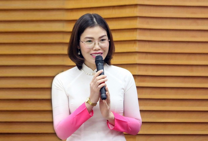 Cô Phạm Thị Hệ Ngân - Giáo viên dạy lớp 5 Trường Tiểu học Thanh Xuân Trung (quận Thanh Xuân, Hà Nội) tham gia dự thi “Nhà giáo Hà Nội tâm huyết, sáng tạo” lần thứ 5 năm học 2020 – 2021. Ảnh: NVCC. Cô Phạm Thị Hệ Ngân - Giáo viên dạy lớp 5 Trường Tiểu học Thanh Xuân Trung (quận Thanh Xuân, Hà Nội) tham gia dự thi “Nhà giáo Hà Nội tâm huyết, sáng tạo” lần thứ 5 năm học 2020 – 2021. Ảnh: NVCC.