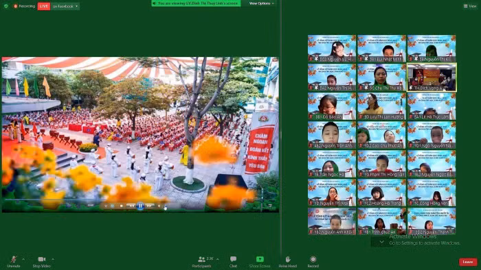 Theo cô Hoa: “Với những tình huống bất thường lỗi kĩ thuật, mất điện, lỗi đường truyền,… dẫn đến học sinh không vào được phòng thi, nhà trường chúng tôi sẽ tổng hợp lại tổ chức cho các con kiểm tra sau với mã đề khác.Ảnh: NVCC.
