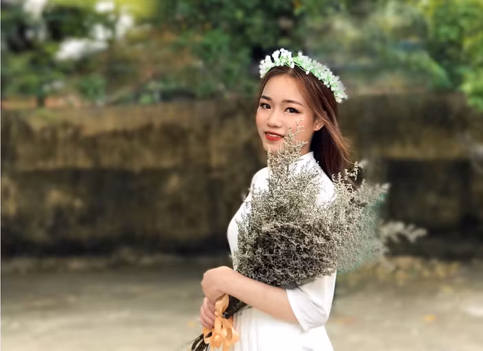 Em Vũ Thị Thúy Quỳnh: "Bản thân mình phải luôn cập nhật, học hỏi tiếp thu những kiến thức mới ở các nước phát triển… em nghĩ rằng đam mê thì sẽ thành công". Ảnh: NVCC.