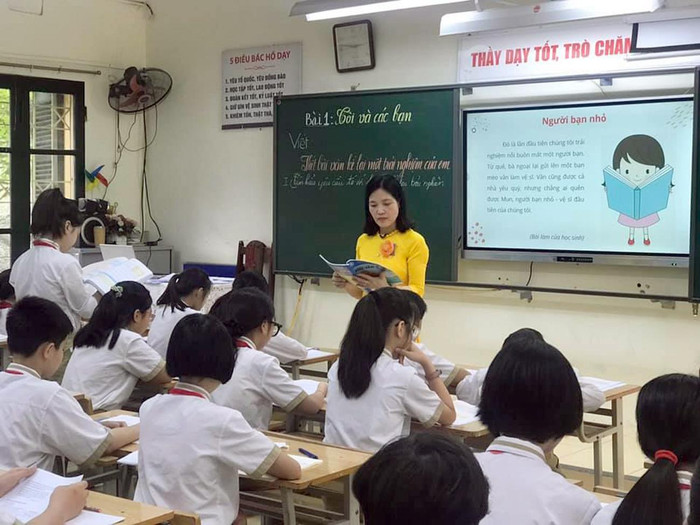 Học sinh Trường Trung học cơ sở Thái Thịnh (quận Đống Đa, Hà Nội) trong giờ học. Ảnh minh họa: NVCC. Học sinh Trường Trung học cơ sở Thái Thịnh (quận Đống Đa, Hà Nội) trong giờ học. Ảnh minh họa: NVCC.