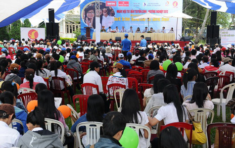 Toàn cảnh khu vực tư vấn - Ảnh: Đăng Nam