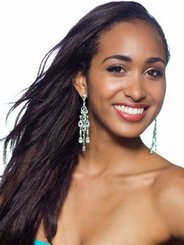 Hoa hậu Jamaica - Deanna Robins, 21 tuổi, cao 1.78m, sinh viên ngành sinh học môi trường ở Kingston. Hoa hậu Jamaica - Deanna Robins, 21 tuổi, cao 1.78m, sinh viên ngành sinh học môi trường ở Kingston.