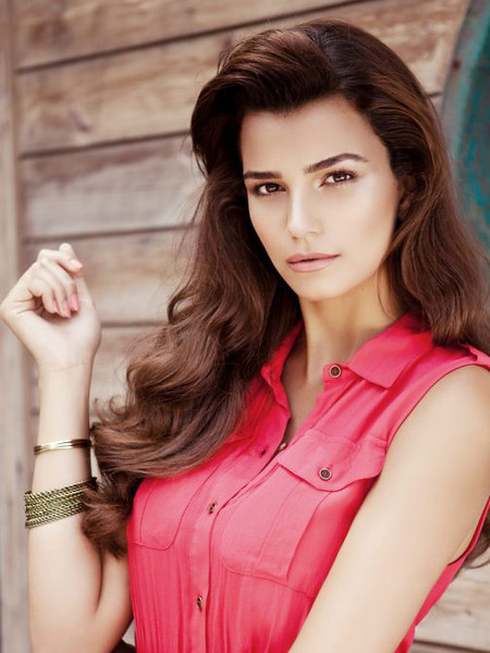 Hoa hậu Italia – Jessica Bellinghieri, 23 tuổi, cao 1.75m. Người đẹp có thể nói tiếng Anh, Pháp và Ý, hiện tại cô là sinh viên chuyên ngành kinh tế. Hoa hậu Italia – Jessica Bellinghieri, 23 tuổi, cao 1.75m. Người đẹp có thể nói tiếng Anh, Pháp và Ý, hiện tại cô là sinh viên chuyên ngành kinh tế.