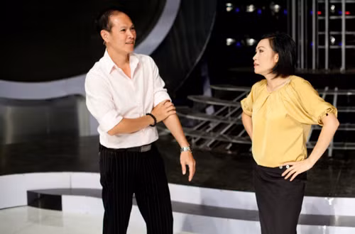 Sau khi biết nghệ sĩ mà 6 người chơi ấn chọn được ở tuần trước và qua trailer tập 3, khán giả nhận thấy ở tập này, chị Chanh và Đại Nghĩa có vẻ không gặp khó khăn nhiều với nghệ sĩ mà họ phải hóa thân.