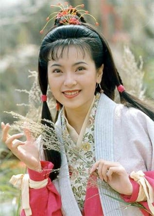 Quách Phù do Phó Minh Hiến thể hiện, TVB sản xuất 1995. Quách Phù do Phó Minh Hiến thể hiện, TVB sản xuất 1995.