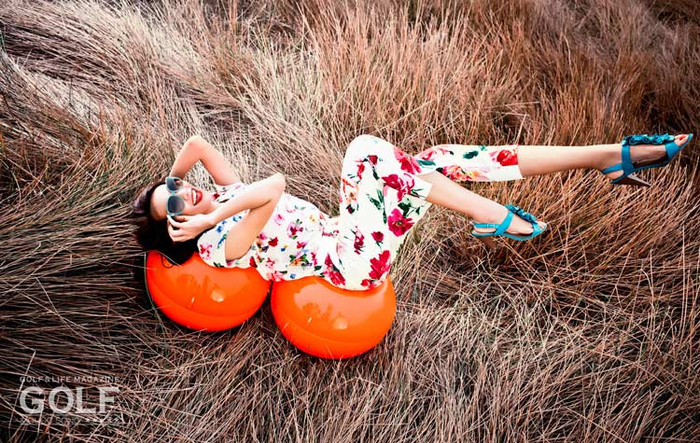 Xem thêm: Phong cách thời trang Sao Việt / Mix đồ cá tính cho quý cô công sở. Xem thêm: Phong cách thời trang Sao Việt / Mix đồ cá tính cho quý cô công sở.