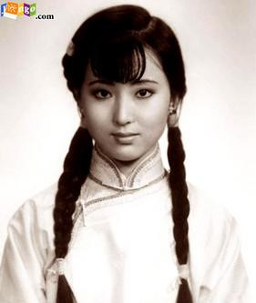 Không biết chờ đợi đến khi nào, Trumg Hoa rộng lớn mới lại sản sinh ra một mỹ nhân đẹp đến nao lòng như vậy. (Ảnh: X) Xem thêm: Mỹ nhân facebook Việt / Những nhan sắc đại diện cho màn ảnh Hoa ngữ. Không biết chờ đợi đến khi nào, Trumg Hoa rộng lớn mới lại sản sinh ra một mỹ nhân đẹp đến nao lòng như vậy. (Ảnh: X) Xem thêm: Mỹ nhân facebook Việt / Những nhan sắc đại diện cho màn ảnh Hoa ngữ.