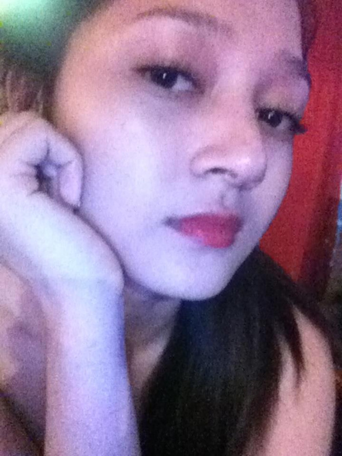 Tuy nhiên bên cạnh đó là không ít ảnh tương tự như thế này khi Bảo Anh chụp ảnh theo phong cách tuổi teen hiện nay. Tuy nhiên bên cạnh đó là không ít ảnh tương tự như thế này khi Bảo Anh chụp ảnh theo phong cách tuổi teen hiện nay.