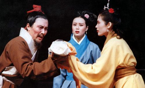 Lâm Quốc Cường (trái). Lâm Quốc Cường (trái).