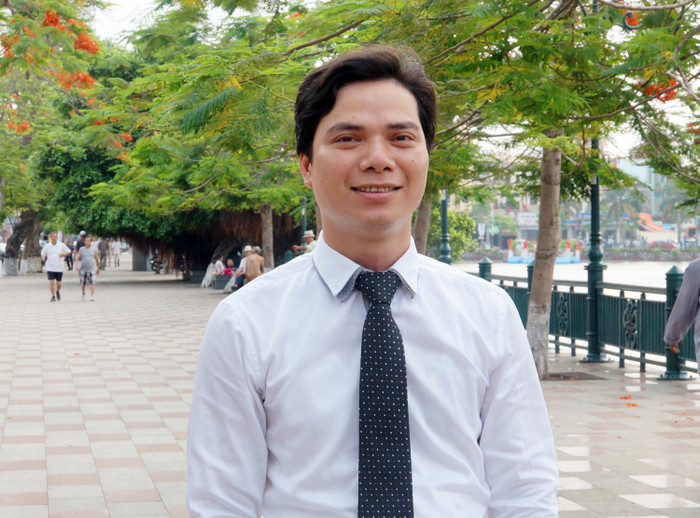 Thầy giáo Ngô Huy Thành, giáo viên môn Địa lý, Trường Trung học cơ sở Trần Phú (quận Lê Chân, Hải Phòng) (Ảnh: nhân vật cung cấp)