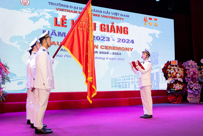 Lễ khai giảng năm học 2023-2024 (Ảnh: TK) GDVN_dhhh-ts-2024-2.jpg
