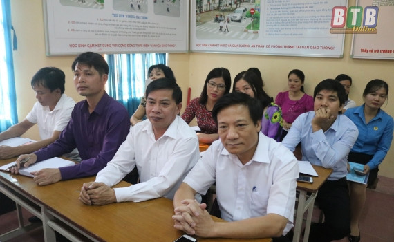 Đổi mới phương pháp hiện chỉ để diễn lúc thao giảng và thi giáo viên dạy giỏi ảnh 2