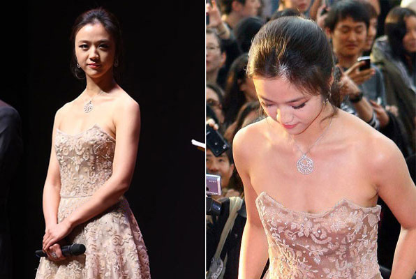 Người đẹp "Sắc -giới" cũng thuộc diện "màn hình hơi phẳng". (Ảnh: 24h) Xem thêm: Bằng chứng "tố" Angela Baby cậy nhờ dao kéo để xinh đẹp.