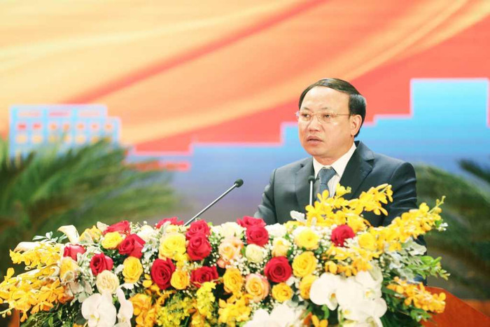 Ông Nguyễn Xuân Ký, Ủy viên Trung ương Đảng, Bí thư Tỉnh ủy, Chủ tịch Hội đồng nhân dân tỉnh Quảng Ninh phát biểu tại buổi lễ (Ảnh: ĐP) Ông Nguyễn Xuân Ký, Ủy viên Trung ương Đảng, Bí thư Tỉnh ủy, Chủ tịch Hội đồng nhân dân tỉnh Quảng Ninh phát biểu tại buổi lễ (Ảnh: ĐP)