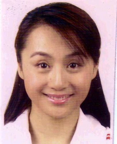 Nữ diễn viên, ca sĩ, người dẫn chương trình Tào Dĩnh, sinh ngày 14/5/1974 tại Bắc Kinh. Nữ diễn viên, ca sĩ, người dẫn chương trình Tào Dĩnh, sinh ngày 14/5/1974 tại Bắc Kinh.