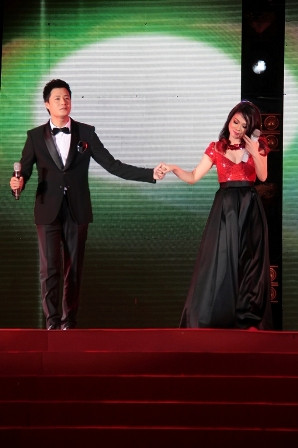 Do quá mệt nên đã có lúc Thanh Thảo suýt ngất xỉu nhưng may có Quang Dũng bên cạnh Do quá mệt nên đã có lúc Thanh Thảo suýt ngất xỉu nhưng may có Quang Dũng bên cạnh