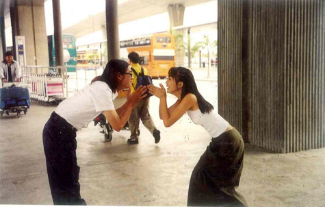 Những hình ảnh thân thiết với ca sĩ chuyển giới Lâm Chí Khanh vừa được Hiền Thục tung ra khiến nhiều người hâm mộ cô rất quan tâm. Những hình ảnh thân thiết với ca sĩ chuyển giới Lâm Chí Khanh vừa được Hiền Thục tung ra khiến nhiều người hâm mộ cô rất quan tâm.