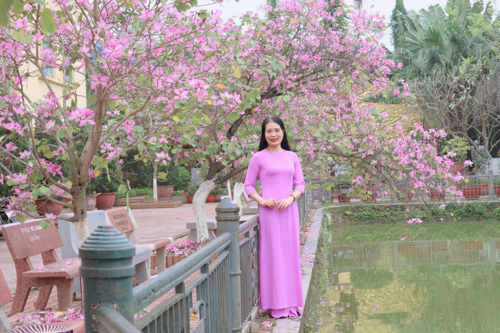 Cô giáo Ngô Thị Phương luôn đi đầu trong phong trào đổi mới giáo dục của Trường Trung học cơ sở Võ Thị Sáu (Ảnh: NVCC) Cô giáo Ngô Thị Phương luôn đi đầu trong phong trào đổi mới giáo dục của Trường Trung học cơ sở Võ Thị Sáu (Ảnh: NVCC)