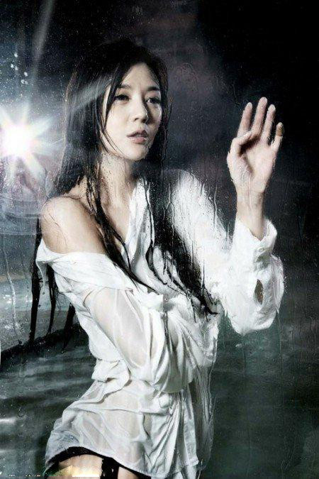 Những hình ảnh đầy gợi cảm của Lâm Khởi Kỳ. Những hình ảnh đầy gợi cảm của Lâm Khởi Kỳ.