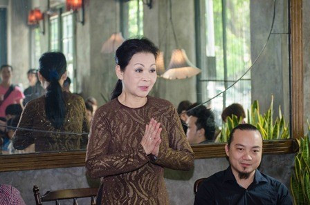 Khánh Ly tại buổi họp báo ở Hà Nội hôm 31/7 Khánh Ly tại buổi họp báo ở Hà Nội hôm 31/7