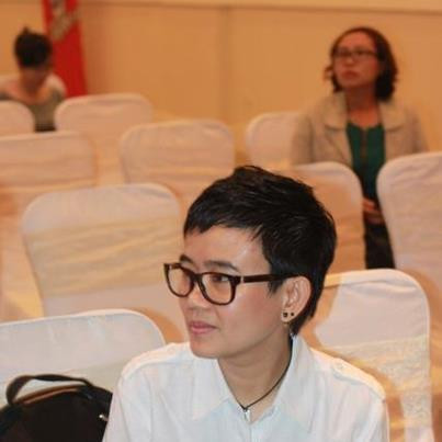 Nhạc sĩ Phương Uyên, giám đốc âm nhạc của The Voice tại buổi họp báo chiều 11/9. Nhạc sĩ Phương Uyên, giám đốc âm nhạc của The Voice tại buổi họp báo chiều 11/9.