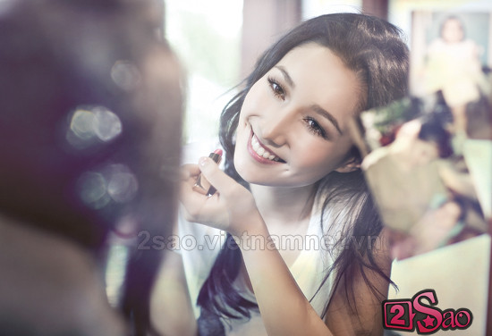 Đồng thời cũng cho thấy một Anna đang trưởng thành về diện mạo, cũng như về tâm hồn. Đồng thời cũng cho thấy một Anna đang trưởng thành về diện mạo, cũng như về tâm hồn.