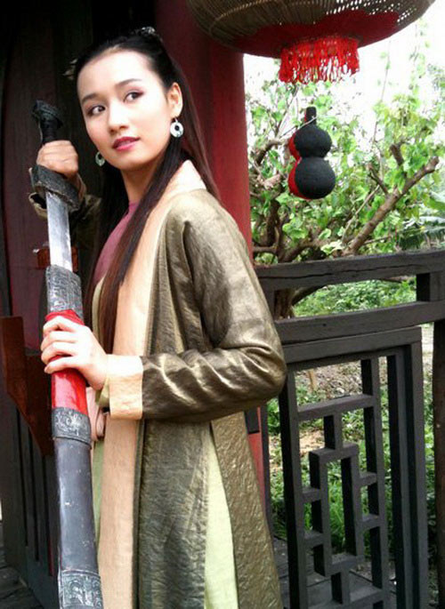 Lã Thanh Huyền vai Nguyên phi Trần Thị Dung trong phim “Trần Thủ Độ”. Lã Thanh Huyền vai Nguyên phi Trần Thị Dung trong phim “Trần Thủ Độ”.