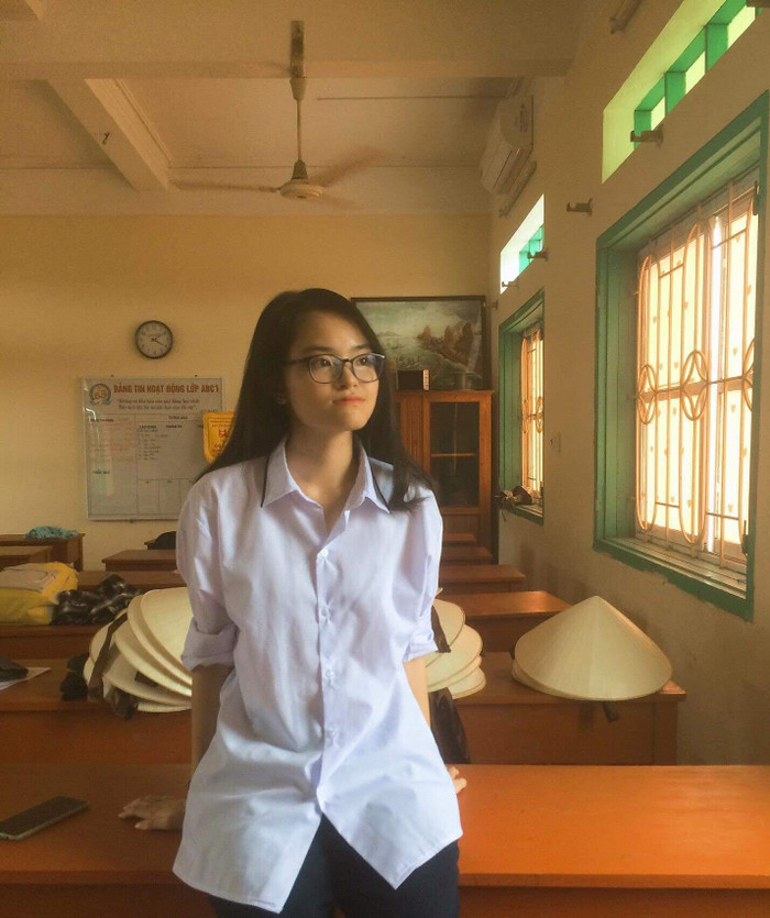 Thu Ngân ấp ủ ước mơ trở thành giáo viên dạy toán từ nhỏ (Ảnh: NVCC)