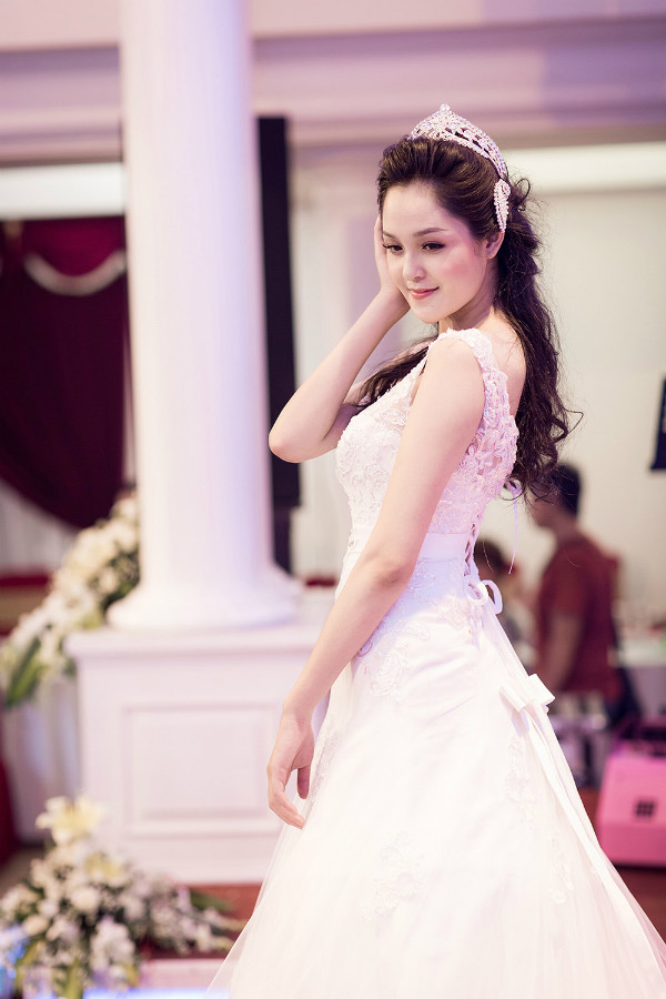 Cùng tham dự sự kiện với Ngọc Hân còn có Á hậu Hoàng Anh