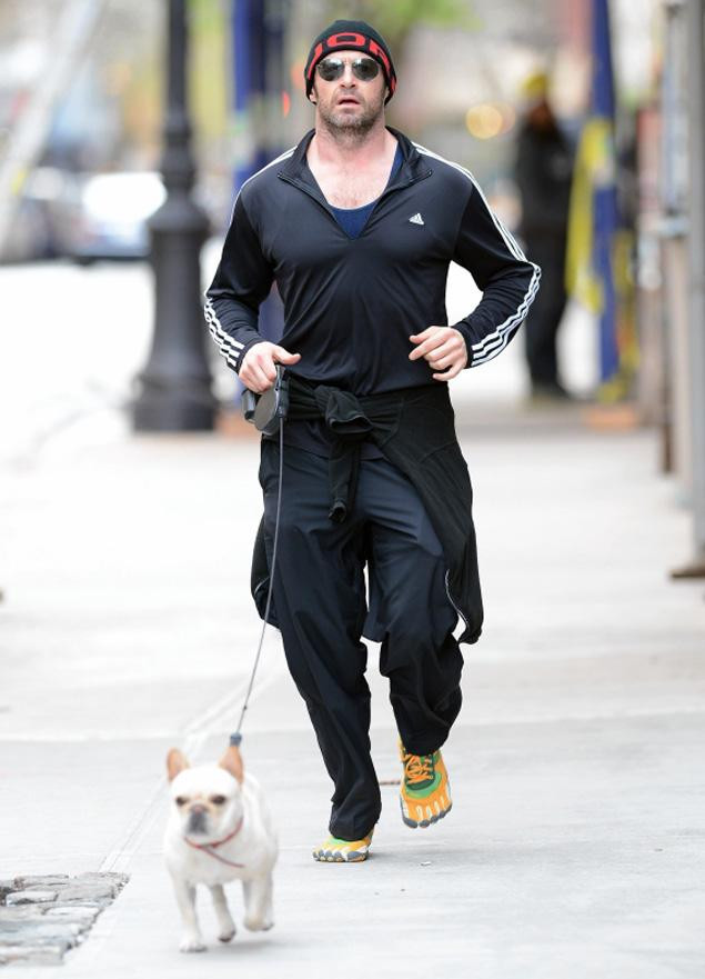 Hugh Jackman được một phen hết vía nhưng anh vẫn tỏ ra lo lắng cho sự an toàn của gia đình mình hơn hết. Hugh Jackman được một phen hết vía nhưng anh vẫn tỏ ra lo lắng cho sự an toàn của gia đình mình hơn hết.