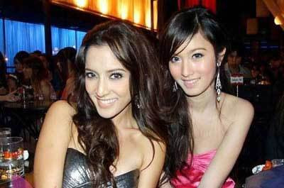 Vẻ xinh đẹp, quyến rũ của người đẹp chuyển giới.