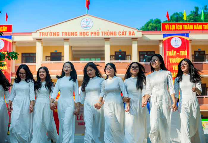 Chất lượng thi tốt nghiệp trung học phổ thông của Trường Trung học phổ thông Cát Bà luôn đứng trong top các trường ngoại thành (Ảnh: TT) Chất lượng thi tốt nghiệp trung học phổ thông của Trường Trung học phổ thông Cát Bà luôn đứng trong top các trường ngoại thành (Ảnh: TT)
