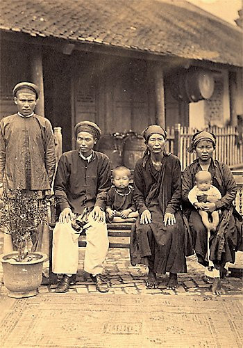 Gia đình một anh lính tập. Gia đình một anh lính tập.