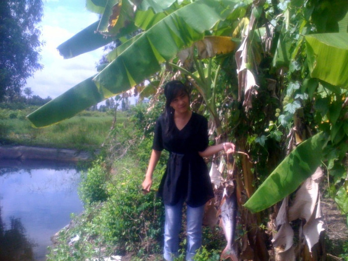 Sở thích của mình là du lịch bụi, chạy xe đạp.