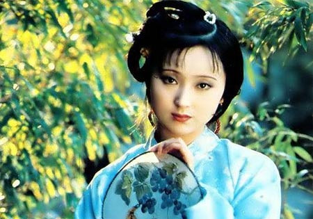 Lâm Đại Ngọc phim “Hồng Lâu Mộng” của Trần Hiểu Húc. Lâm Đại Ngọc phim “Hồng Lâu Mộng” của Trần Hiểu Húc.