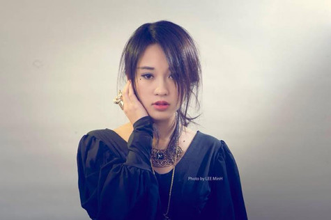 Vẻ đẹp trưởng thành của Diễm Hằng