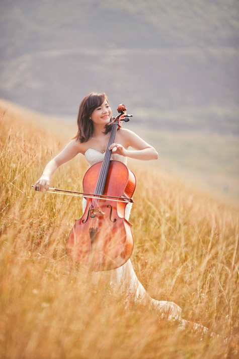 Nghệ sĩ Đinh Hoài Xuân Nghệ sĩ Đinh Hoài Xuân