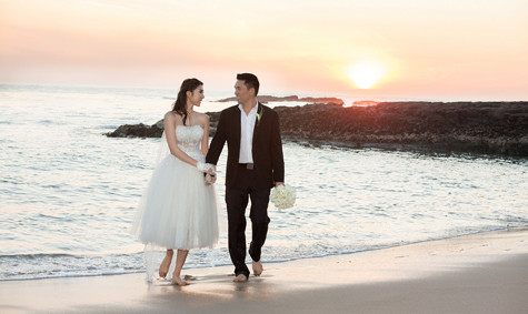 Và theo tìm hiểu của một số tờ báo thì trung binh thu nhập một năm của một bác sĩ tại Mỹ khoảng 3 đến 8 tỷ. Thế nên chồng của Ngọc Quyên được xem là giàu có. Và theo tìm hiểu của một số tờ báo thì trung binh thu nhập một năm của một bác sĩ tại Mỹ khoảng 3 đến 8 tỷ. Thế nên chồng của Ngọc Quyên được xem là giàu có.