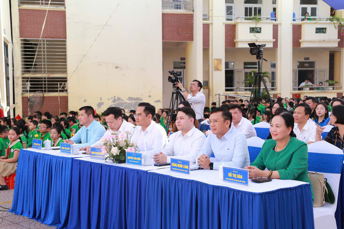 Các đại biểu tham dự chuyên đề (Ảnh: LT) GDVN_nth-cd-doi-3.jpg
